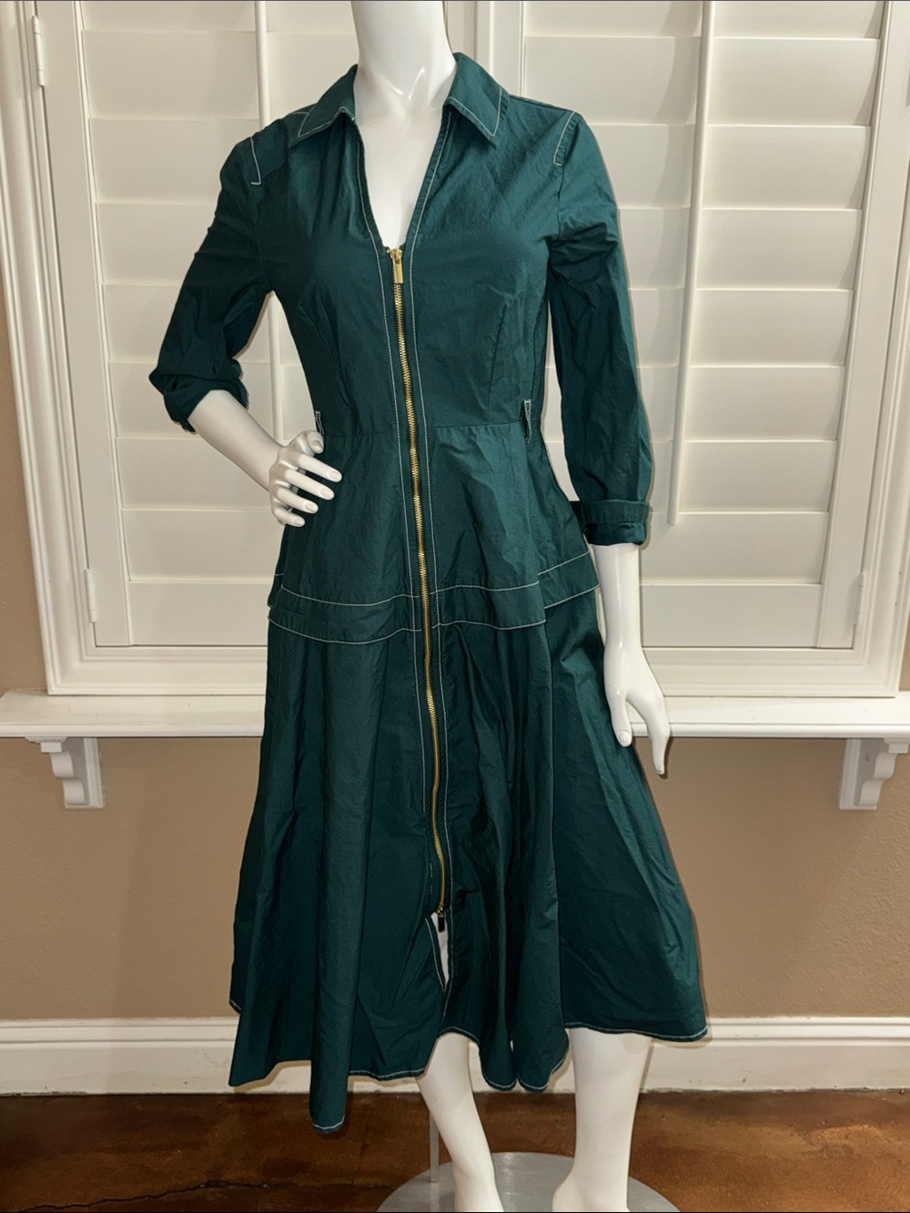 by Anthropologie Long-Sleeve Front-Zip Midi Dress Green